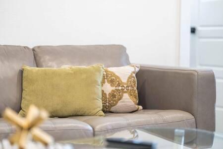 בנטונוויל The Warhol - Pet-Friendly Apartment מראה חיצוני תמונה