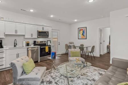 בנטונוויל The Warhol - Pet-Friendly Apartment מראה חיצוני תמונה